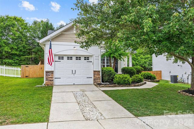 1732 Crabapple Tree Lane, Charlotte, NC 28214
