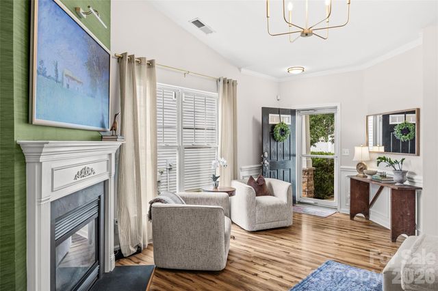 1732 Crabapple Tree Lane, Charlotte, NC 28214