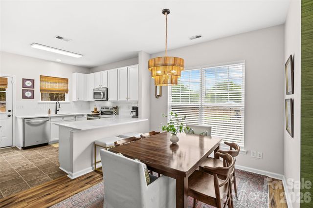 1732 Crabapple Tree Lane, Charlotte, NC 28214