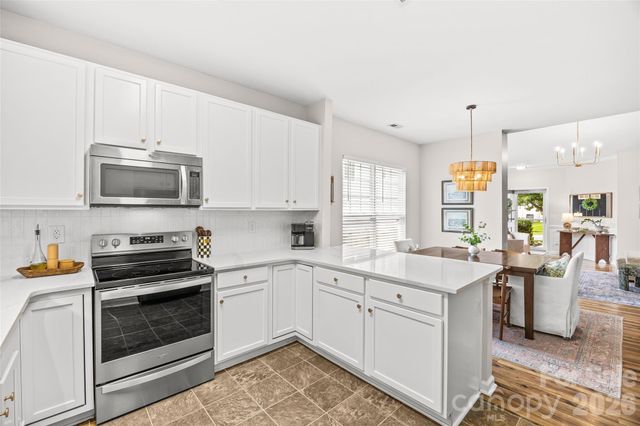 1732 Crabapple Tree Lane, Charlotte, NC 28214
