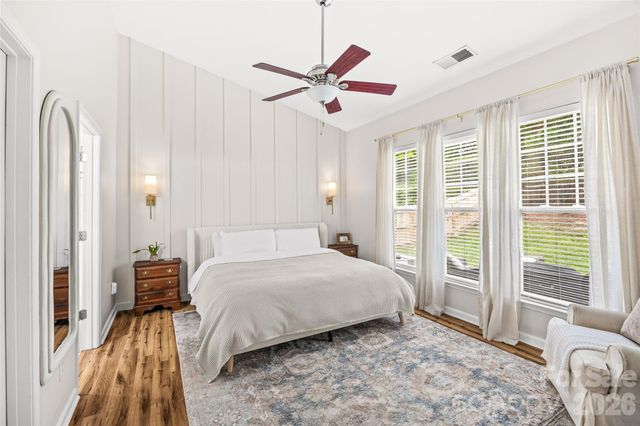 1732 Crabapple Tree Lane, Charlotte, NC 28214