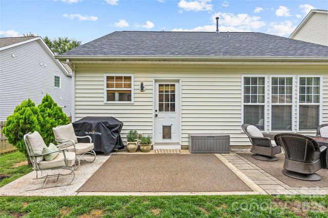 1732 Crabapple Tree Lane, Charlotte, NC 28214