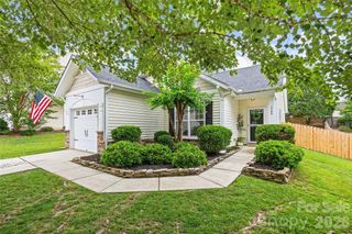 1732 Crabapple Tree Lane, Charlotte, NC 28214
