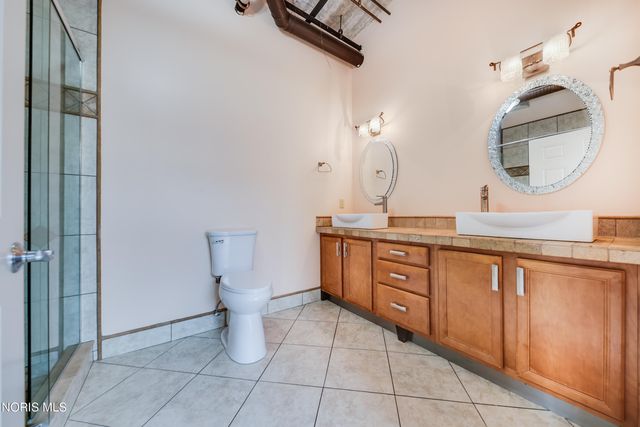 745 Washington Street, 601, Toledo, OH 43604