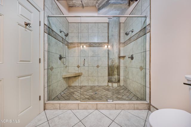 745 Washington Street, 601, Toledo, OH 43604