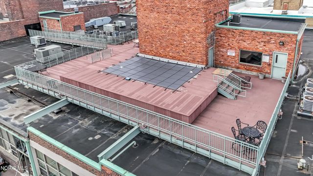 745 Washington Street, 601, Toledo, OH 43604