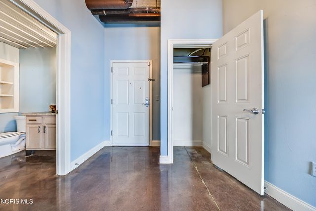 745 Washington Street, 601, Toledo, OH 43604