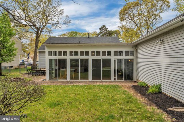 48 COUNTRY CLUB RD, Pine Hill, NJ 08021