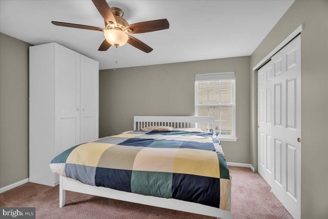 48 COUNTRY CLUB RD, Pine Hill, NJ 08021