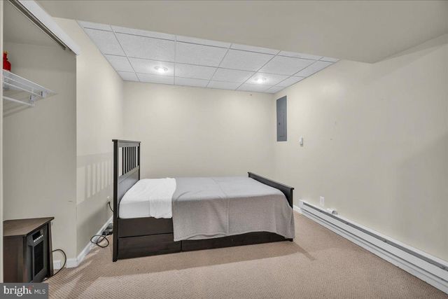 48 COUNTRY CLUB RD, Pine Hill, NJ 08021