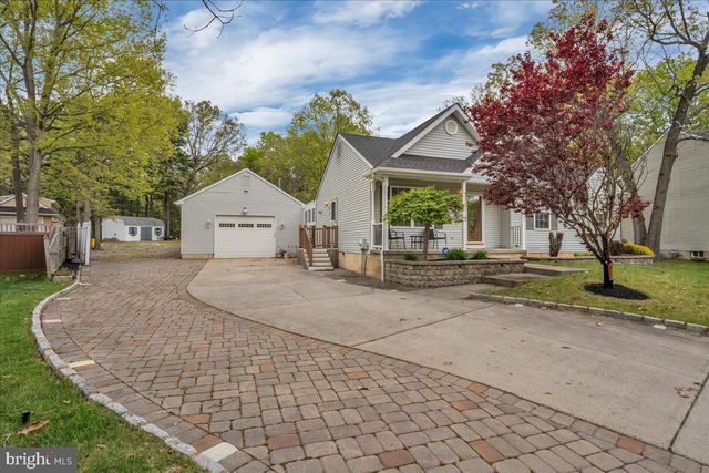 48 COUNTRY CLUB RD, Pine Hill, NJ 08021