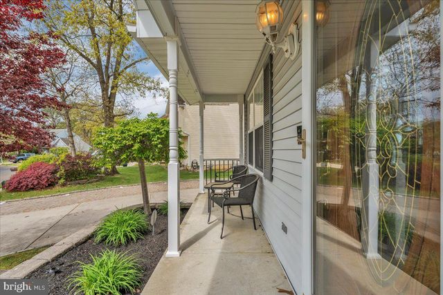 48 COUNTRY CLUB RD, Pine Hill, NJ 08021