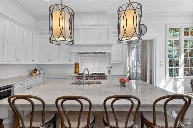 4915 Kettle River Point, Suwanee, GA 30024
