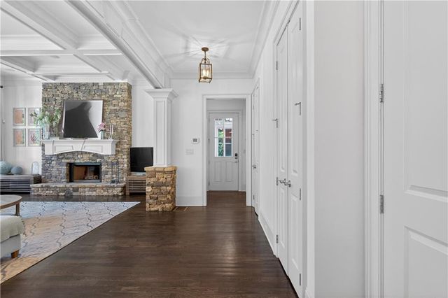 4915 Kettle River Point, Suwanee, GA 30024