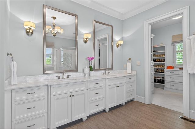 4915 Kettle River Point, Suwanee, GA 30024