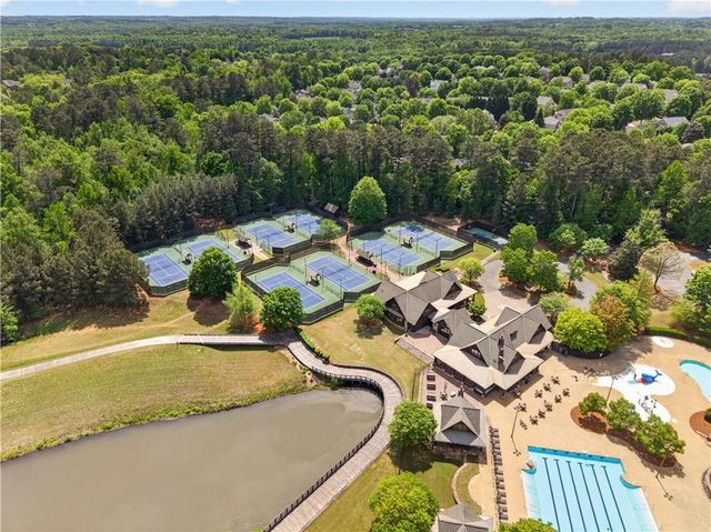 4915 Kettle River Point, Suwanee, GA 30024