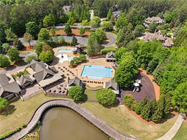 4915 Kettle River Point, Suwanee, GA 30024