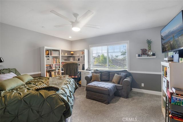 2033 Holiday, Newport Beach, CA 92660