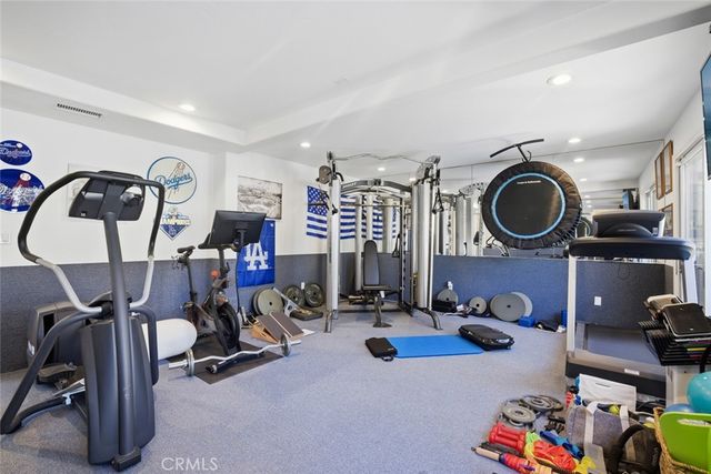 2033 Holiday, Newport Beach, CA 92660