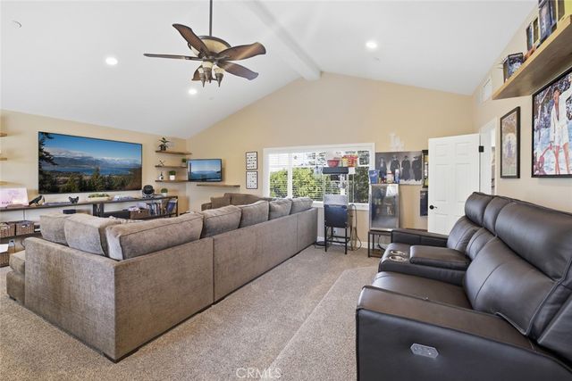 2033 Holiday, Newport Beach, CA 92660