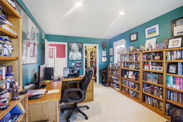 2033 Holiday, Newport Beach, CA 92660