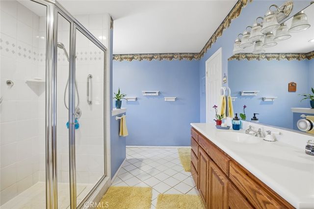 2033 Holiday, Newport Beach, CA 92660