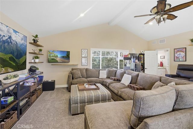 2033 Holiday, Newport Beach, CA 92660