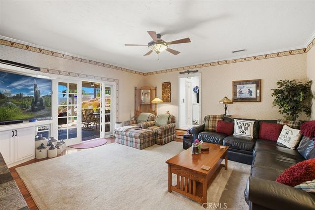 2033 Holiday, Newport Beach, CA 92660