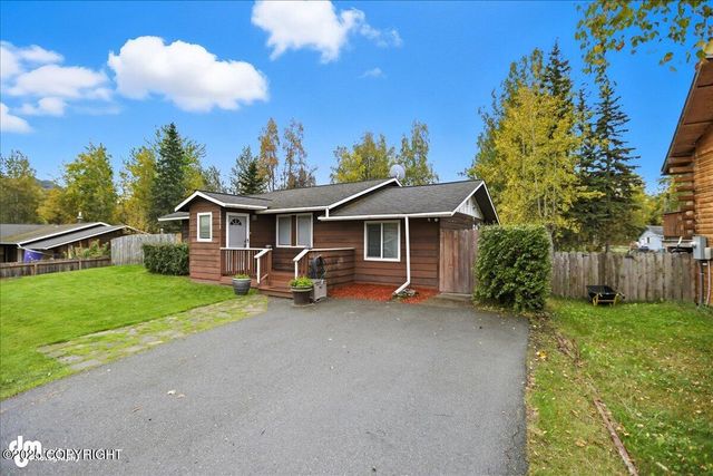 16632 Marcus Street, Eagle River, AK 99577