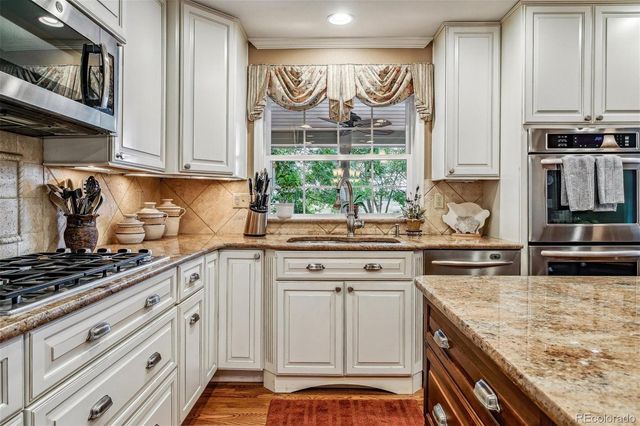 6320 E Costilla Place, Centennial, CO 80112