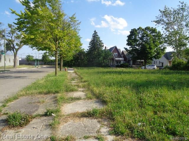 6041 Casmere Street, Hamtramck, MI 48212