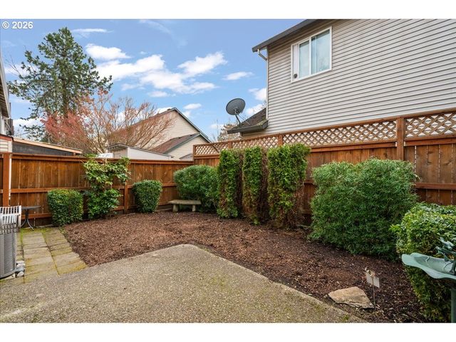 15988 Sw ROTH Dr, Beaverton, OR 97078