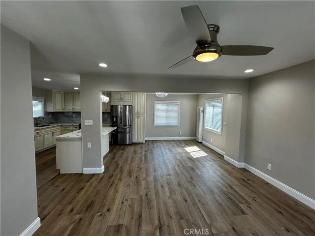 2720 E Wall Street, Signal Hill, CA 90755