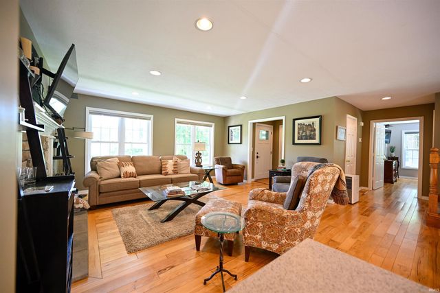 6310 W US HWY 150, West Baden Springs, IN 47469