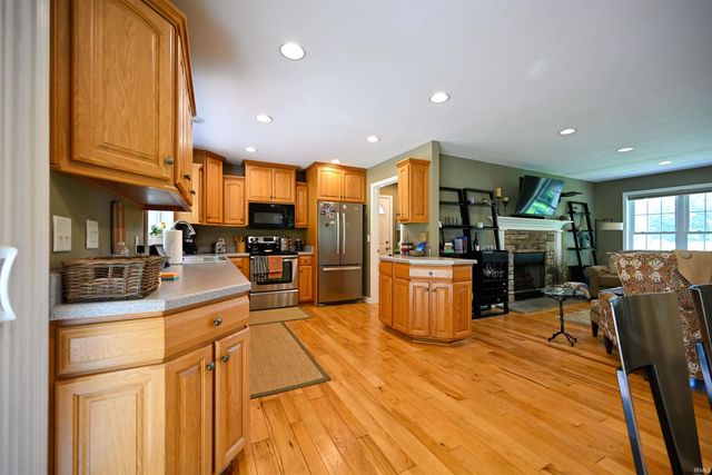 6310 W US HWY 150, West Baden Springs, IN 47469