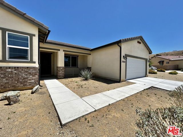 39186 Pinto Court, Palmdale, CA 93551
