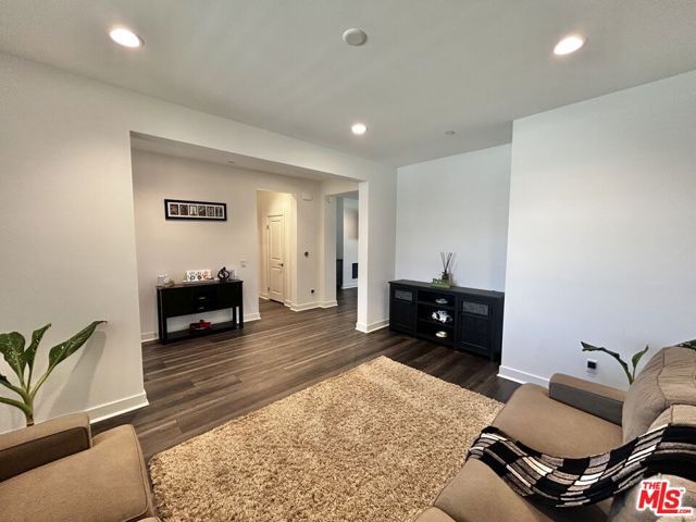 39186 Pinto Court, Palmdale, CA 93551