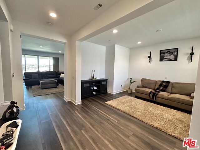 39186 Pinto Court, Palmdale, CA 93551