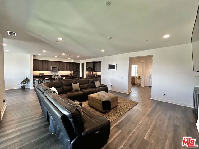 39186 Pinto Court, Palmdale, CA 93551