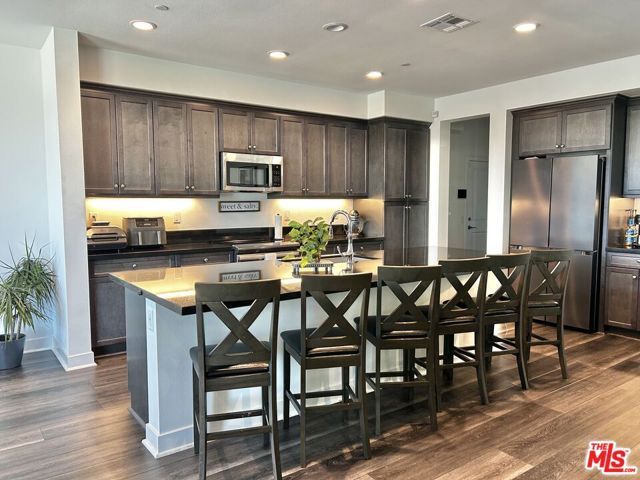 39186 Pinto Court, Palmdale, CA 93551