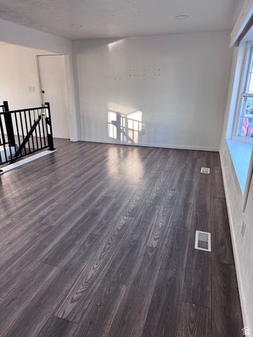 2219 N 2475 W, Clinton, UT 84015