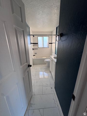 2219 N 2475 W, Clinton, UT 84015