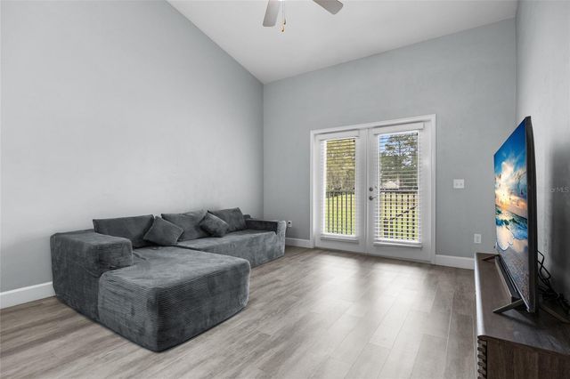 1088 NW 126 WAY, Newberry, FL 32669