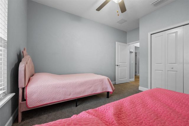 1088 NW 126 WAY, Newberry, FL 32669