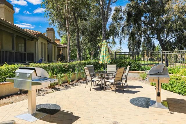9 Via Ermitas, Rancho Santa Margarita, CA 92688