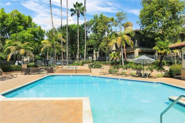 9 Via Ermitas, Rancho Santa Margarita, CA 92688