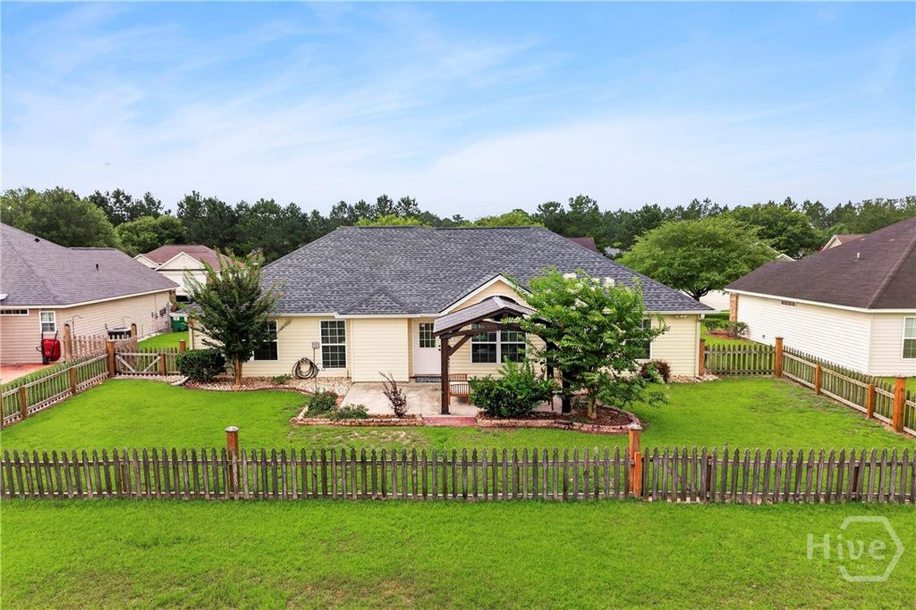 Image 27 of property listing at 228 Pampas Drive, Pooler, GA 31322