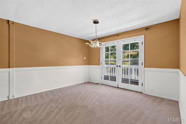 1511 Hampton Hall Drive 18, Chesterfield, MO 63017