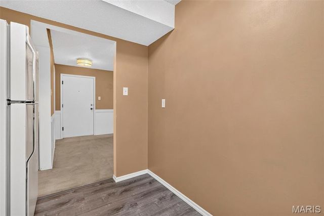 1511 Hampton Hall Drive 18, Chesterfield, MO 63017