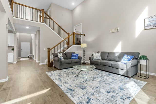 404 Colony Ridge Drive, Delaware, OH 43015